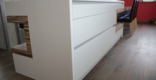 bodinger - interiér dům velká polom kuchyň - 00036