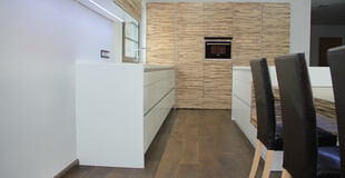 bodinger - interiér dům velká polom kuchyň - 00042