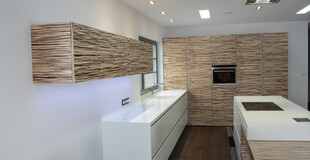 bodinger - interiér dům velká polom kuchyň - 00044