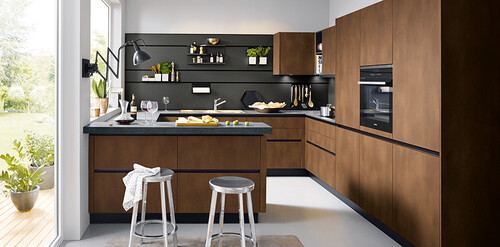 Kueche-Targa-Stahl-bronze-Hauptaufnahme